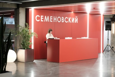 Завершён ремонт центрального холла бизнес-центра «Семёновский 15»