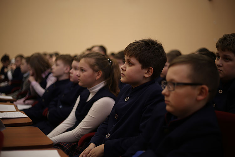 Урок мужества ко Дню защитника Отечества прошел в нижегородской Православной гимназии имени Александра Невского