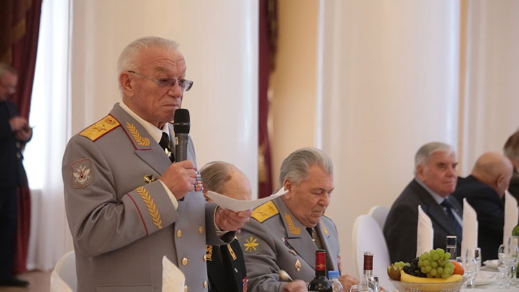 Кинокомпания «Союз Маринс Групп» поздравила офицеров с Днем защитника Отечества