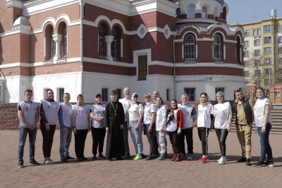 Волонтёры «Союза Маринс Групп» помогли подготовить Спасо-Преображенский собор Нижнего Новгорода к Пасхе