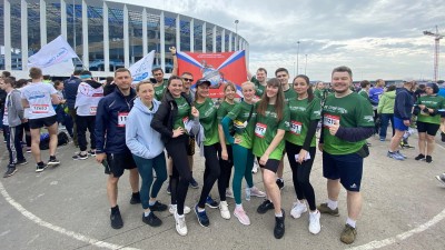 Сотрудники «Союза Маринс Групп» приняли участие в благотворительном полумарафоне «Беги, герой!»