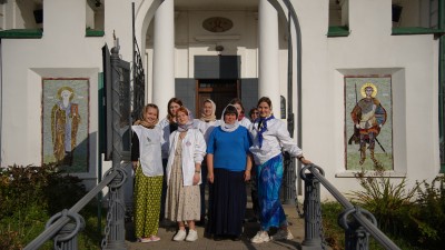 Добровольцы «Союза Маринс Групп» провели сезонные работы в церкви Воскресения Христова в селе Молоди