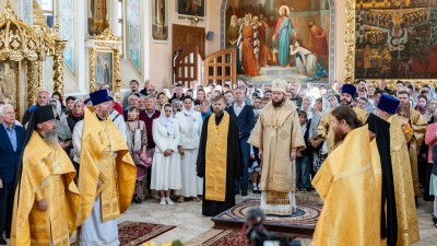 Руководители и добровольцы «Маринс Групп» на престольном празднике в Вознесенской Давидовой пустыни